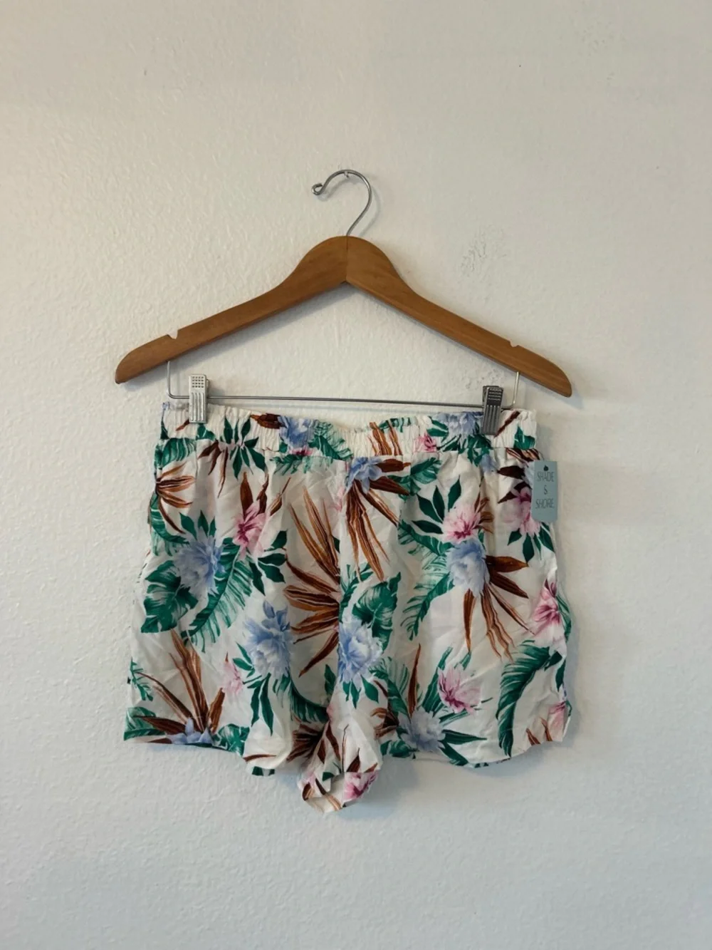 Shade & Shore Colorful Floral Cover up Shorts Size M - Picture 4 of 6